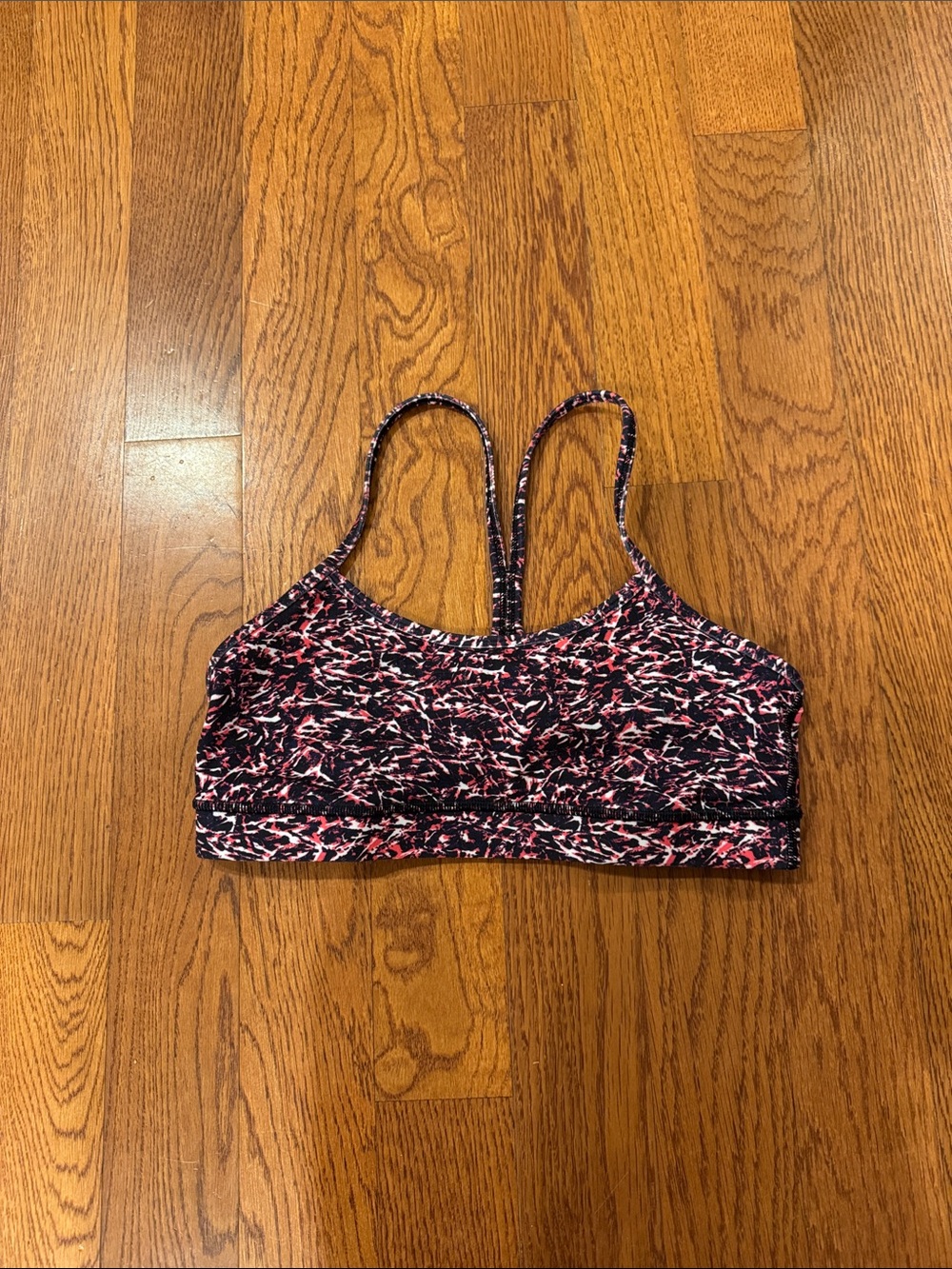 Worn once lululemon flow Y bra size 8